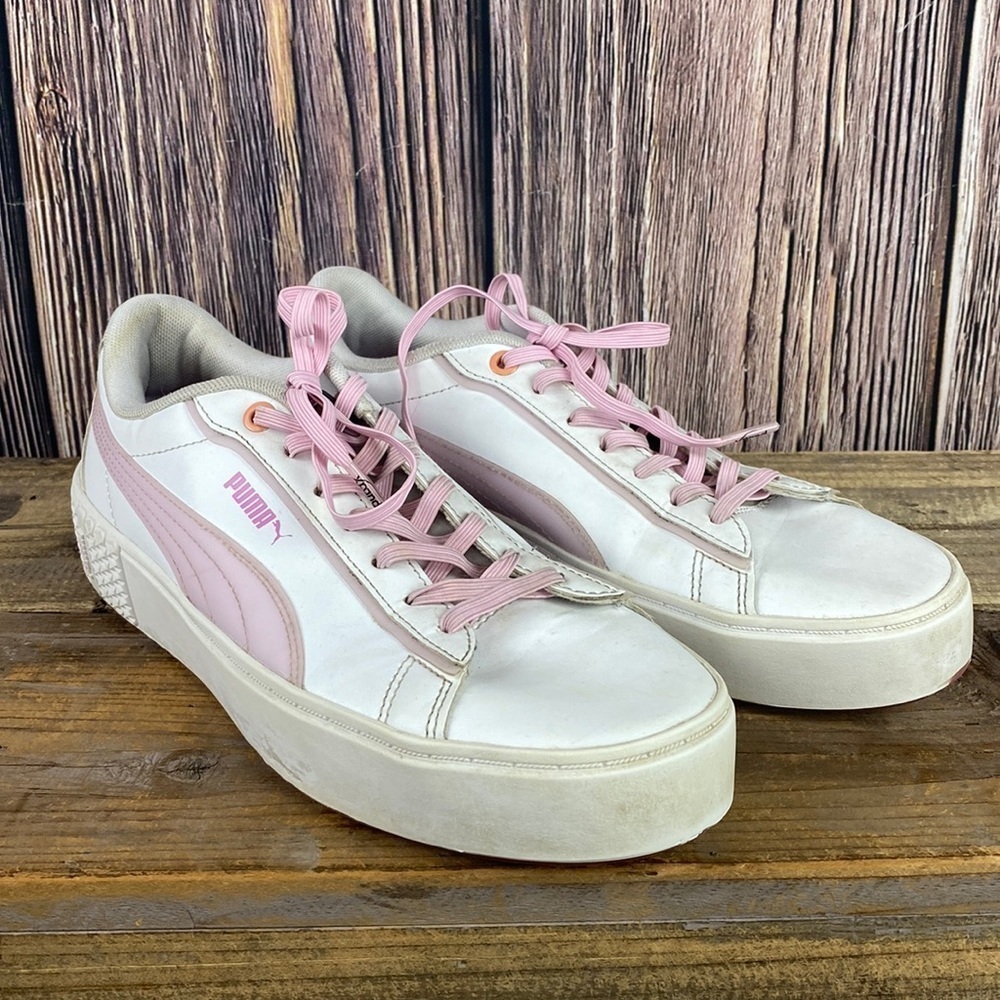 Puma - Pink & White Sneakers